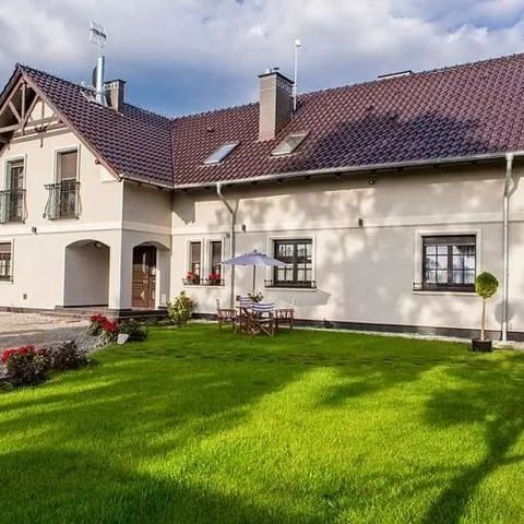 BREEZE Guest House – kwatery prywatne Psary