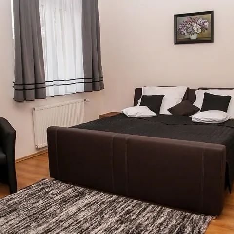 Noclegi Ostoja Zwierzyniec – Zwierzyniec, Polska