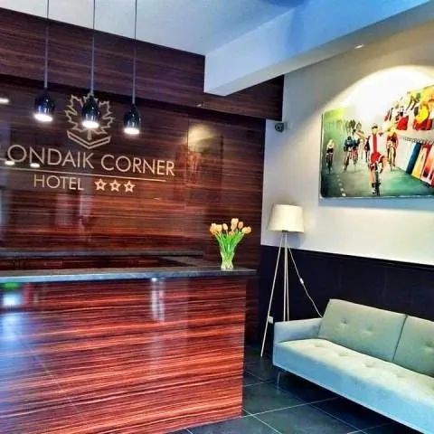 Hotel Klondaik Corner Warka