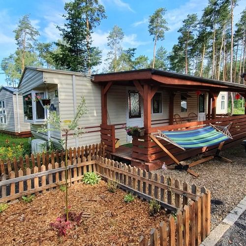 Ośrodek wypoczynkowy i Camping "Uroczysko" Borków