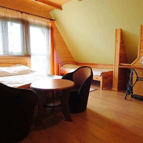 Agroturystyka DOMEK POD KLONEM Białowieża