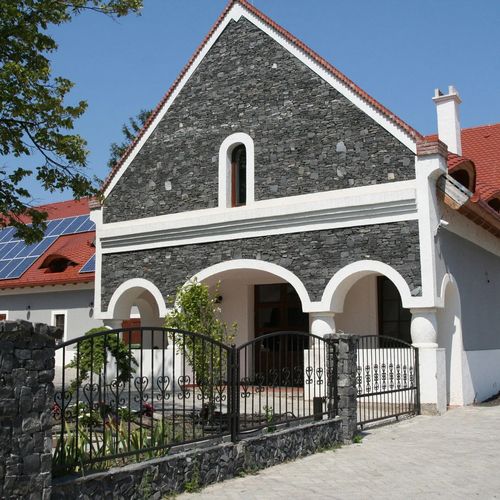 Basaltina Panzió Balatonederics