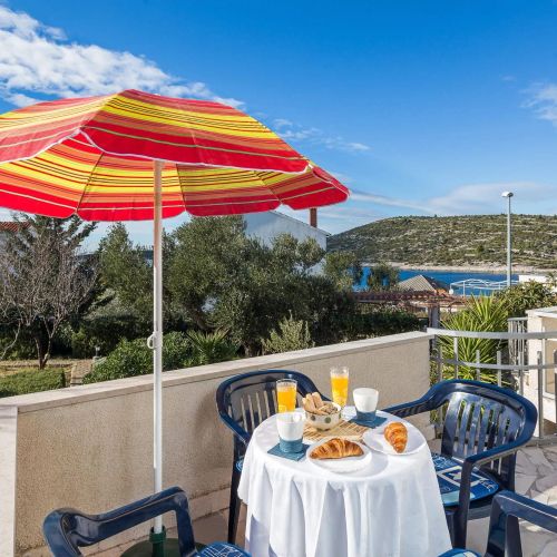 Nyaralóház A Tenger Mellett Kanica, Rogoznica - 1102 Kanica