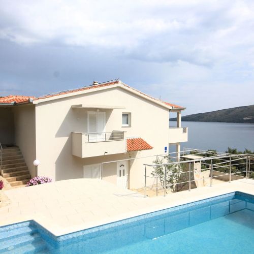 Seaside Family Friendly House With A Swimming Pool Poljica, Trogir - 8661 Poljica