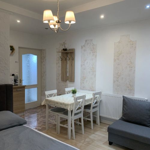 Belvárosi Levendula Apartman Gyula – Gyula, Węgry