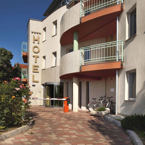 Hotel Makár Sport & Átrium Pécs