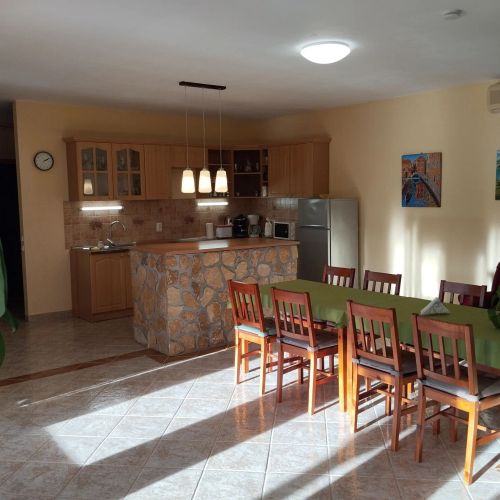 Veranda Vendégház Pécsely – Pécsely, Ungaria