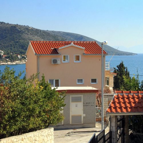 Apartments By The Sea Bušinci, Čiovo - 4668 Bušinci
