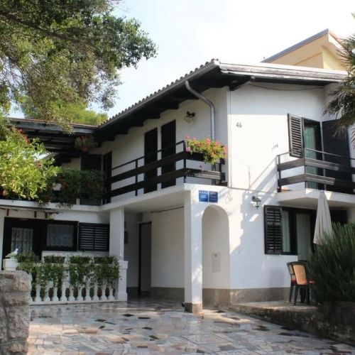 Apartments With Parking Space Artatore, Lošinj - 5377 Artatore