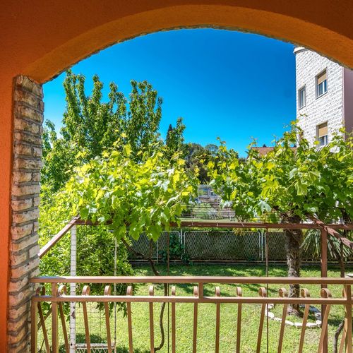 Apartman Yean Kaštel Lukšić