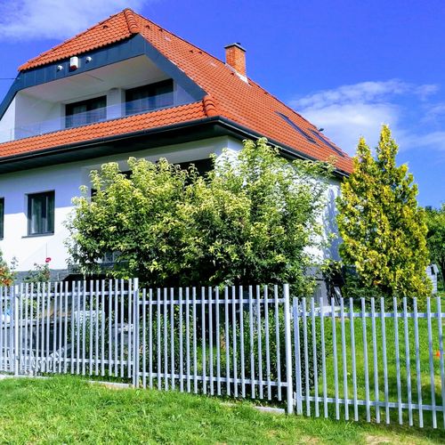 Margit Apartmanház Zánka