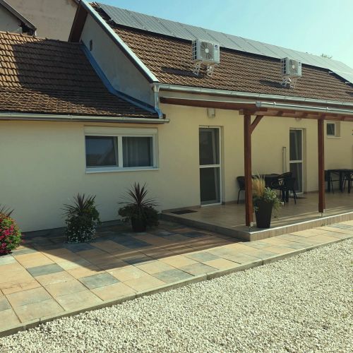 Lilien Deluxe Apartman Gyula – Gyula, Węgry