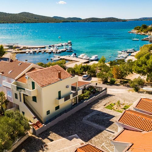 Apartmanok A Tenger Mellett Zaboric, Sibenik - 958 Žaborić
