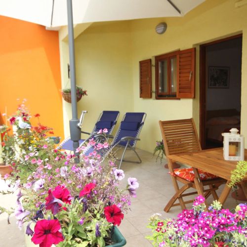 Apartments By The Sea Artatore, Lošinj - 7952 Artatore