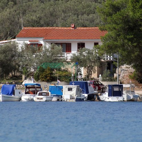 Apartmanok A Tenger Mellett Öböl Mala Lamjana, Ugljan - 8449 Mala Lamjana