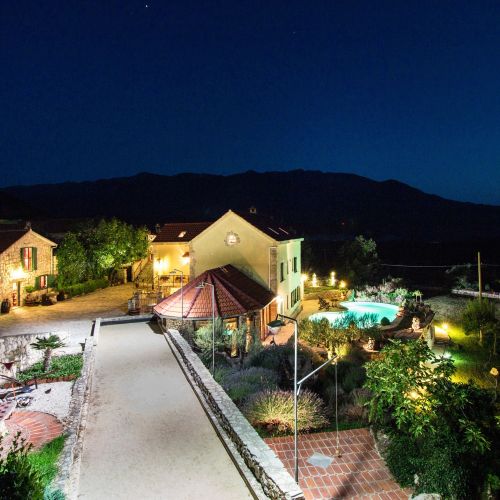 Luxury Villa With A Swimming Pool Bajići, Zagora - 11328 Bajići – Grabovac, Croația