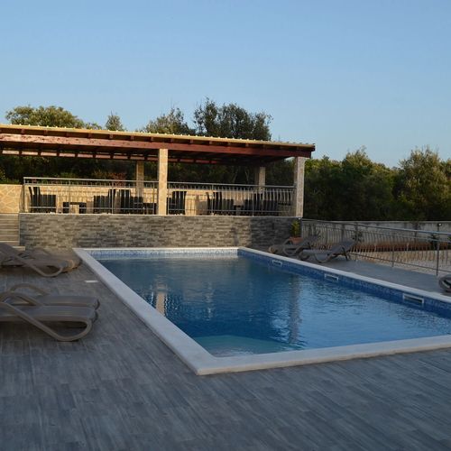 Apartmanok Családok Részére Medencével Öböl Ljubljeva, Trogir - 14314 Ljubljeva