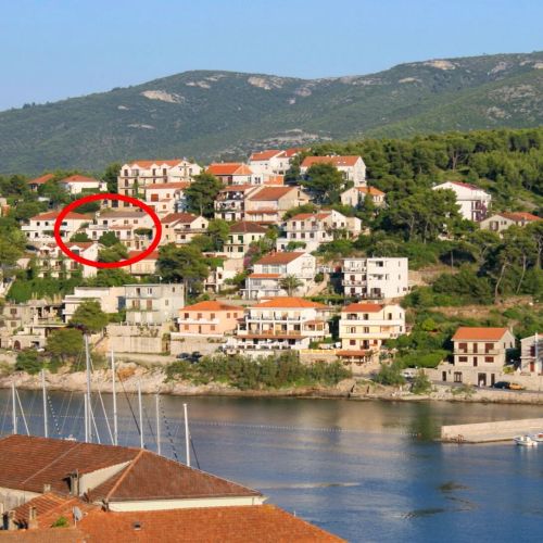 Apartmanok A Tenger Mellett Jelsa, Hvar - 15348 Jelsa