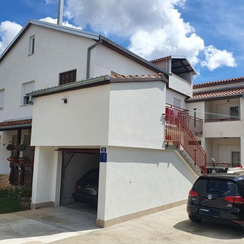 Apartmanok Parkolóhellyel Valbandon, Fazana - 15386 Valbandon