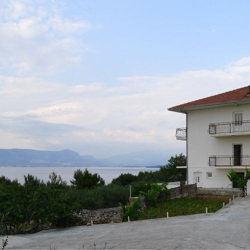 Apartments By The Sea Slatine, Čiovo - 15504 Slatine