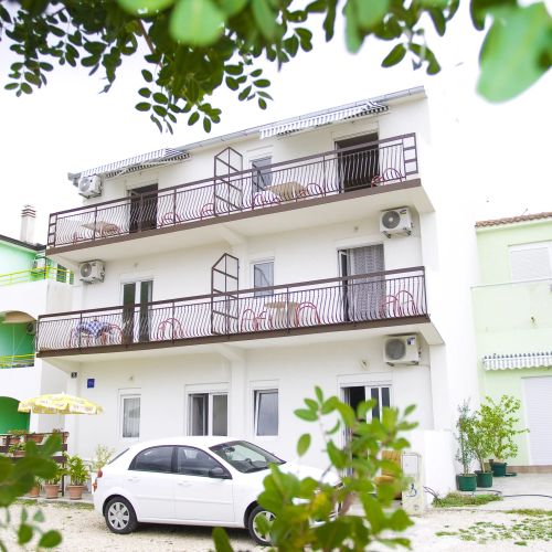 Apartments With Parking Space Podaca Makarska - 15748