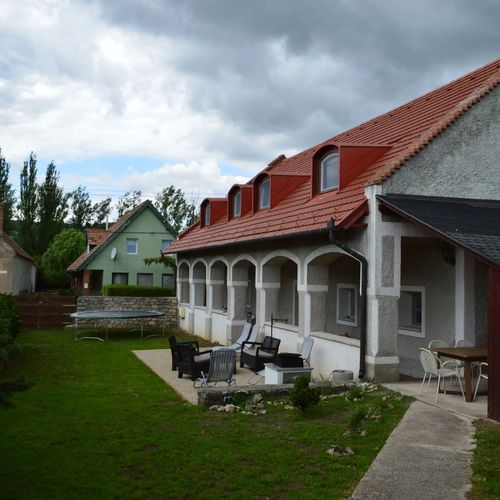 Pécsely House Apartman Pécsely