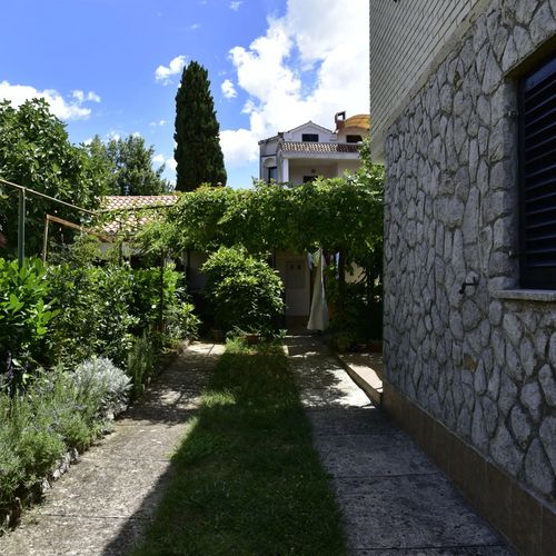 Apartment Palm Tree Malinska