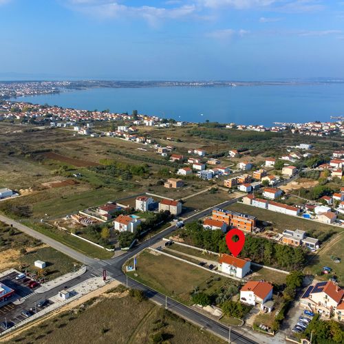 Apartmanok Parkolóhellyel Vrsi, Zadar - 15944 Vrsi