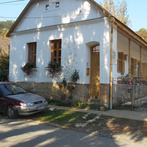 Illatosház Apartman Óbánya