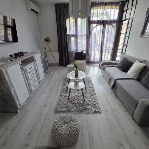 Downtown's Pearl Apartman Pécs