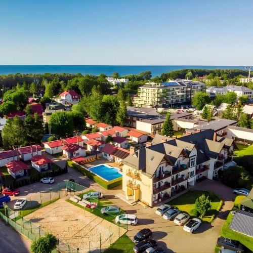Ośrodek Wypoczynkowy MADAMAKU – Sianożęty, Polonia