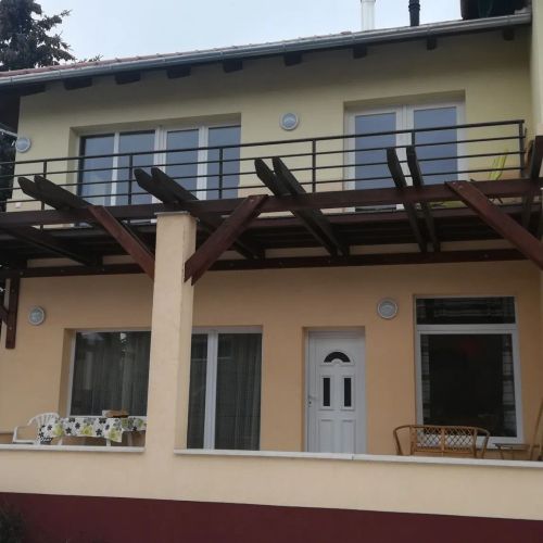 Luxury Home Frici Apartman Balatonlelle – Balatonlelle, Ungaria
