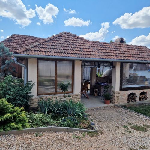 Jamina Vendégház Nyésta