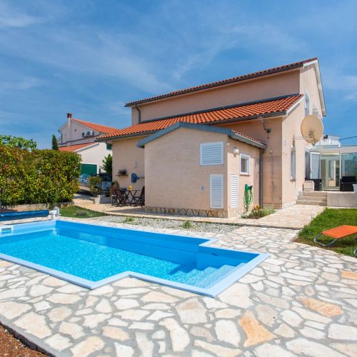 Holiday home Nika Linardići – Linardići, Croația