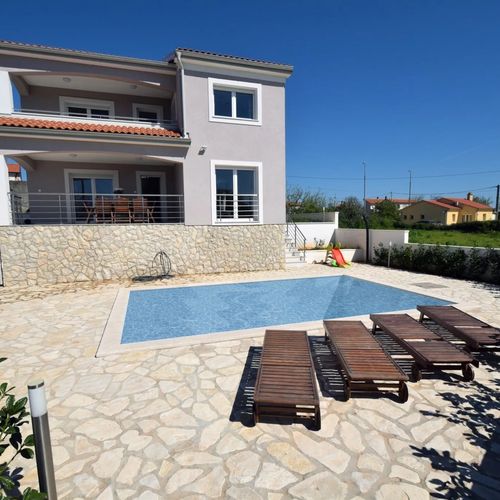 Villa Isabella Linardići