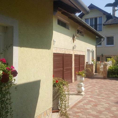 Tavirózsa Apartman Balatonfűzfő – Balatonfűzfő, Węgry