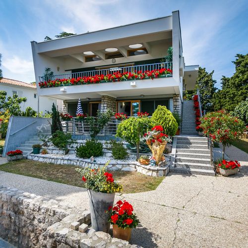 Apartments Nada Krk