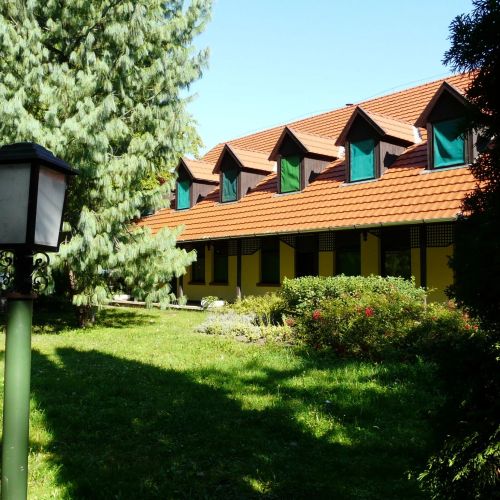 Dánfoki Üdülőközpont Panzió Békés