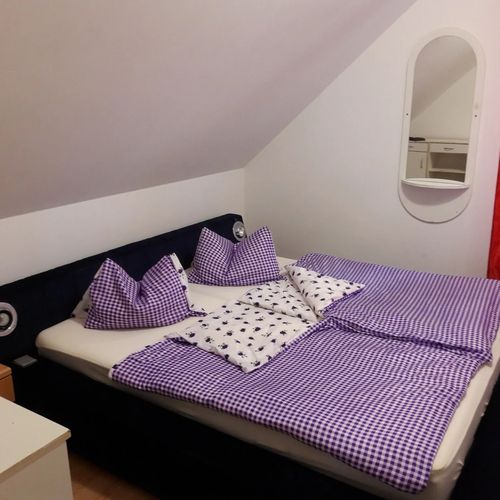 Zöld Ház Apartman Balatoncsicsó