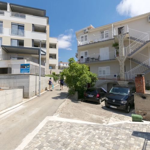 Apartment Nensi Primosten