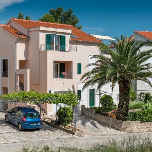 Apartments Šerić Vrboska