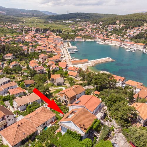 Apartments Jelka Jelsa