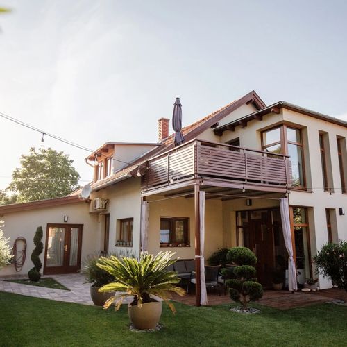 Csendeskert Wellness Apartmanok Balatonalmádi