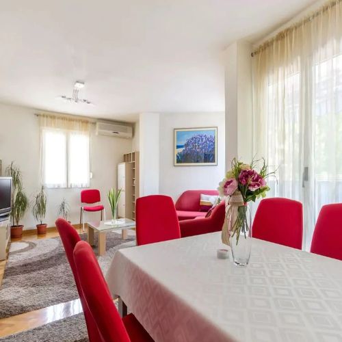 Grand Apartment Ursus Split