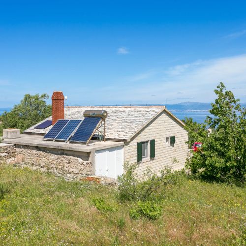 Secluded House With A Parking Space Supetar, Brač - 17330 Supetar