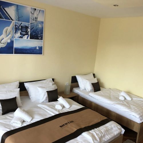 Bier-Lak Apartmanok Balatonlelle – Balatonlelle, Ungaria