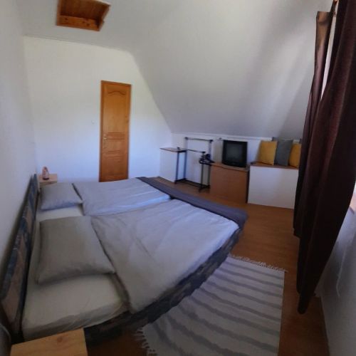 Liliom Apartman Rezi – Rezi, Ungaria