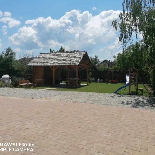 Olivér Apartmanház Balatonlelle – Balatonlelle, Ungaria