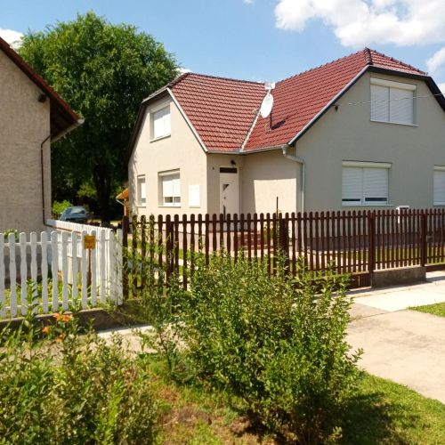 Vica Vendégház Cserkeszőlő – Cserkeszőlő, Maďarsko