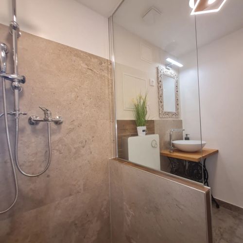 Csever Apartman Tata – Tata, Ungaria